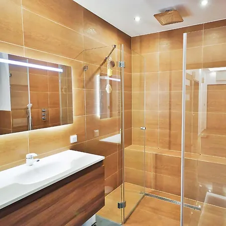Appartement For 6 Guests Varsovie